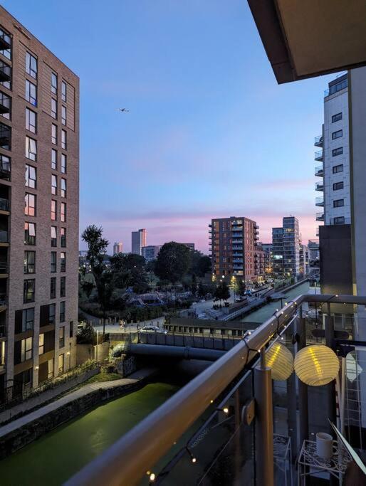 Canal Room Londra Dış mekan fotoğraf